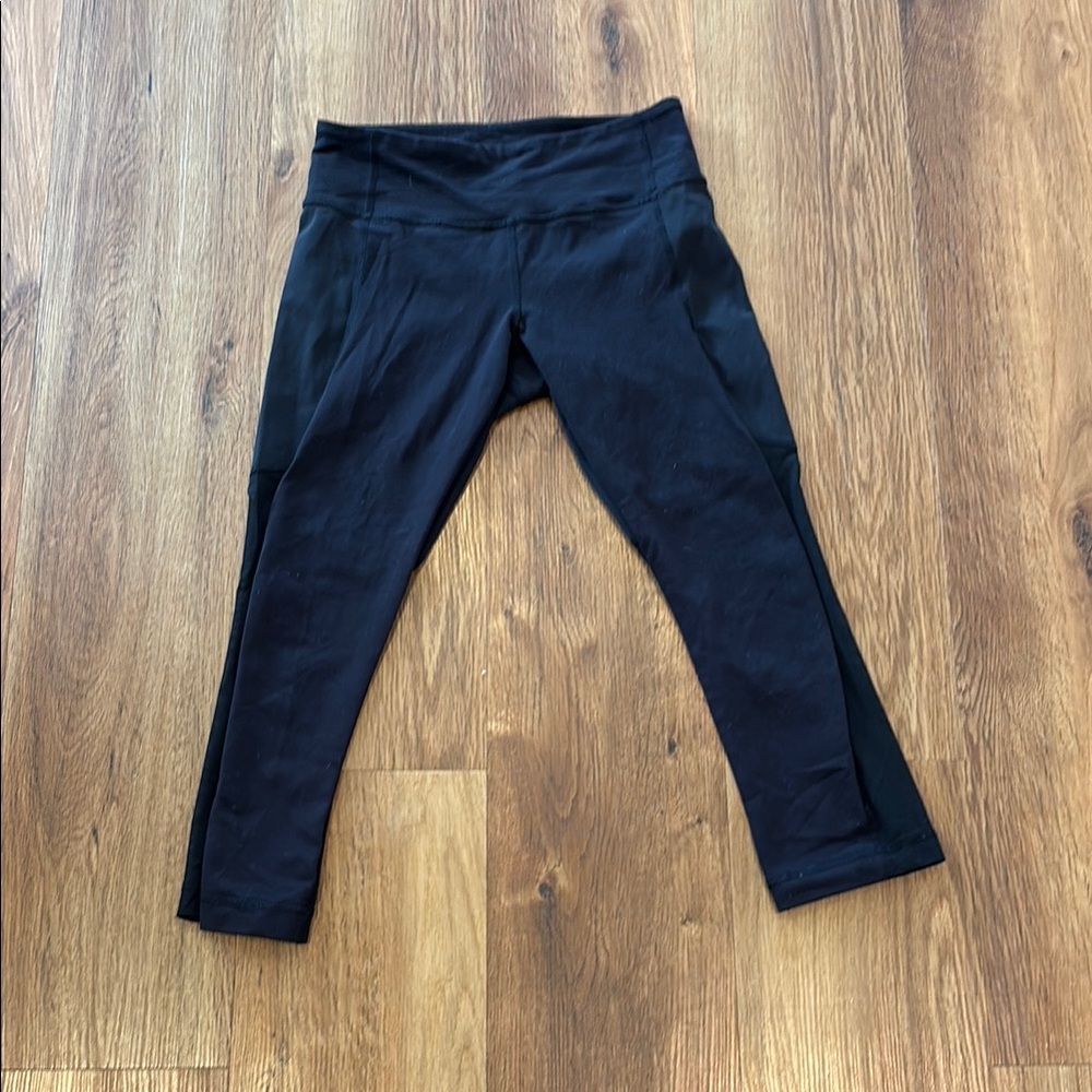 Black Kids/Capri Lululemon leggings